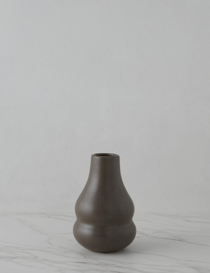 #color::brown | Despina curved vase.
