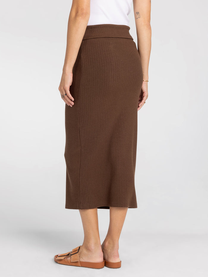 #color_brown