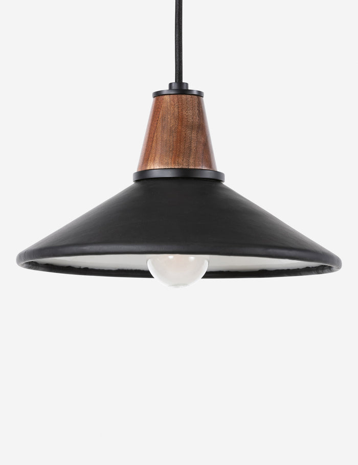 #color::black #size::11-dia