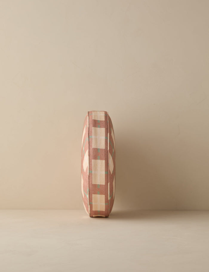 #color::clay #style::round