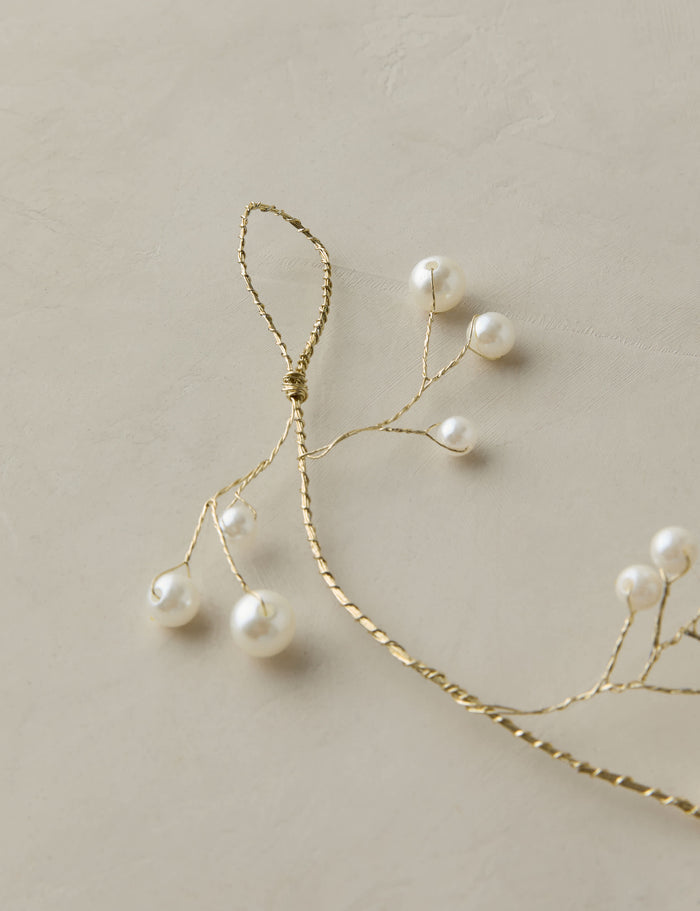 #color::cream