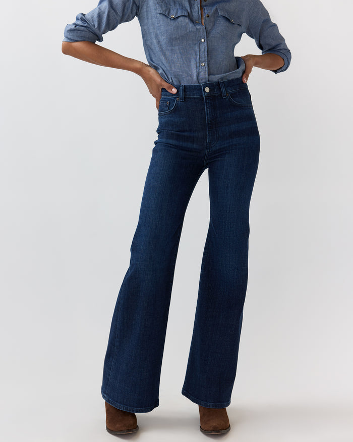 Fuji Jeans in Midnight Vintage