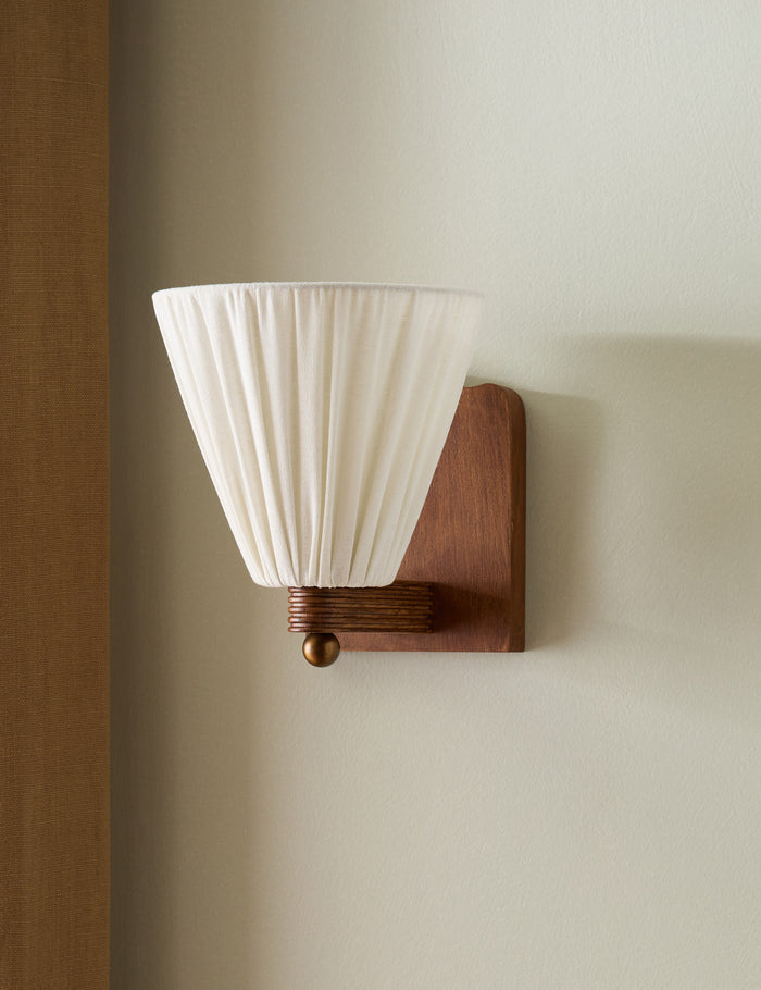 #color::walnut