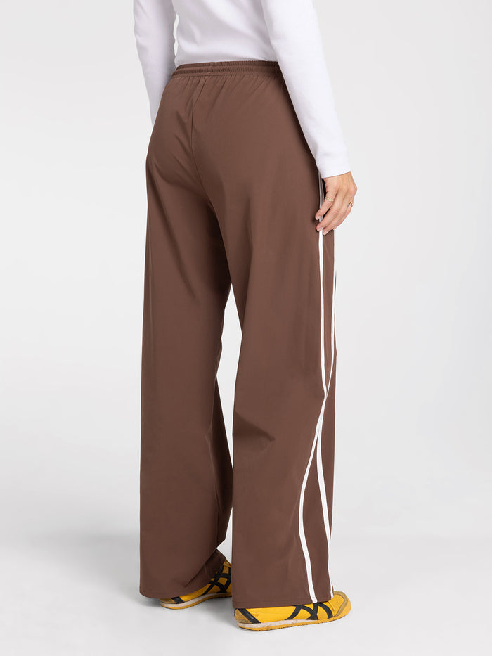 #color_chocolate-brown