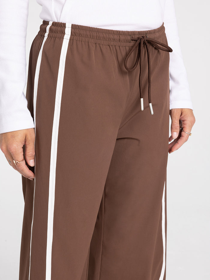 #color_chocolate-brown