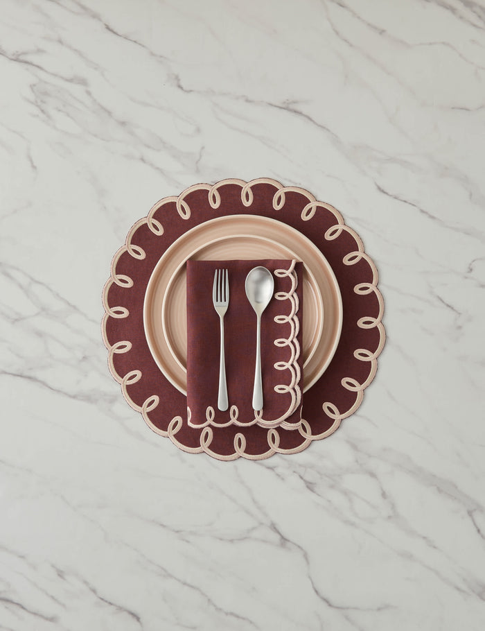 #color::mulberry #style::placemat--set-of-4 #style::napkin--set-of-4