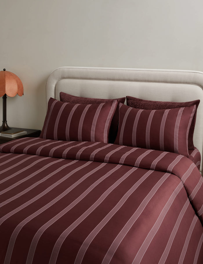 #color::fig #size::full/queen #size::king/cal-king #type::duvet-set #type::duvet-cover