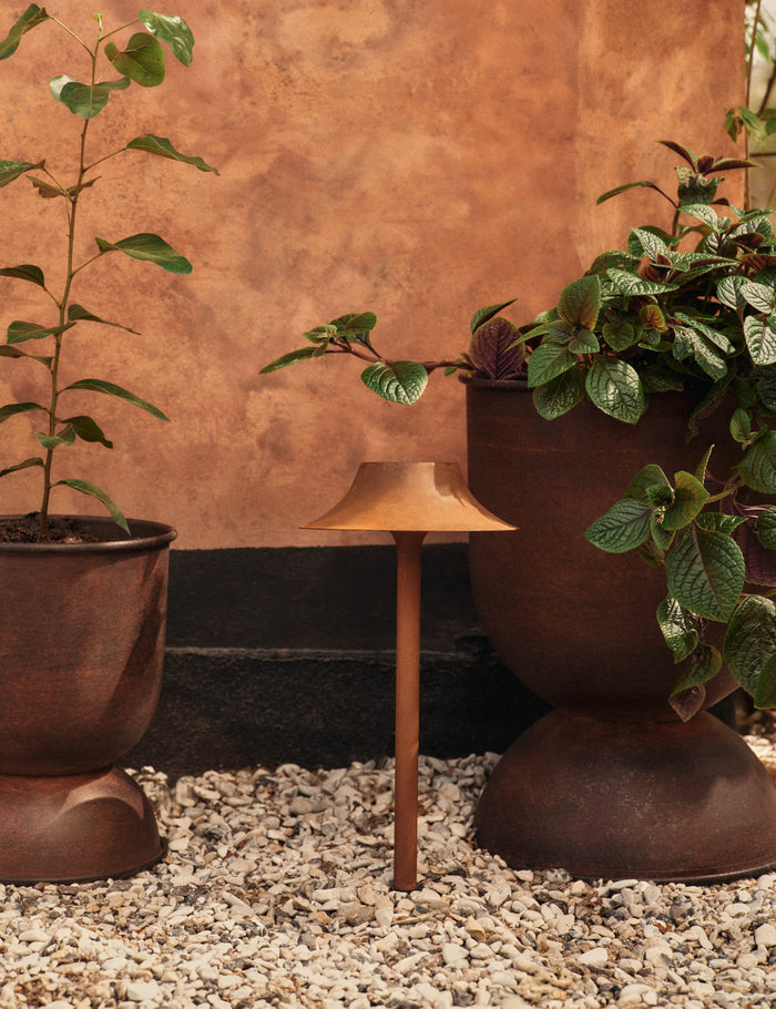 #color::brick #style::small #style::medium