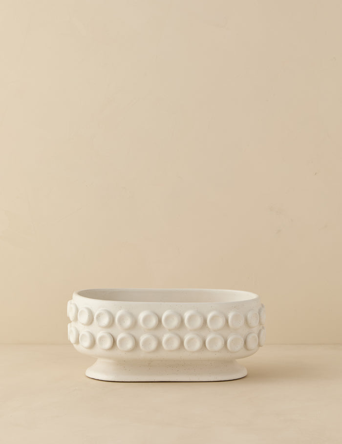 #color::ivory