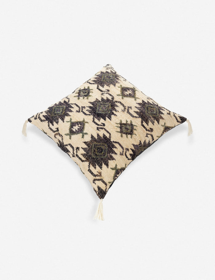 #color::cream-and-black #insert::down #insert::polyester