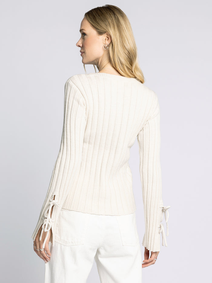 #color_ivory
