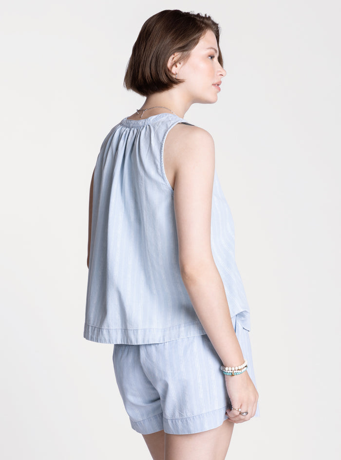 JUNIA TANK