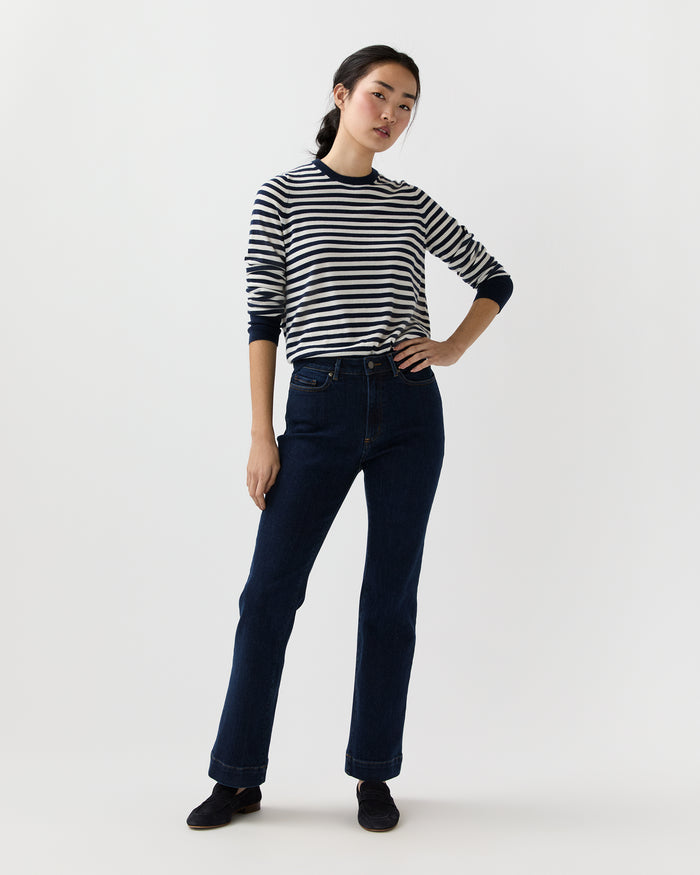 Kendall Flare 5-Pocket Jean in 1-Year Indigo Stretch Denim