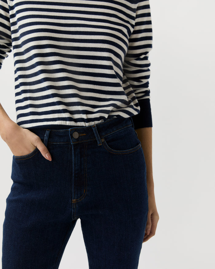 Kendall Flare 5-Pocket Jean in 1-Year Indigo Stretch Denim