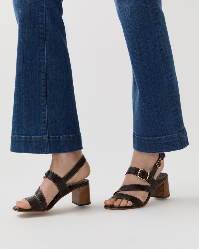 Kendall Flare 5-Pocket Jean in 3-Year Indigo Stretch Denim