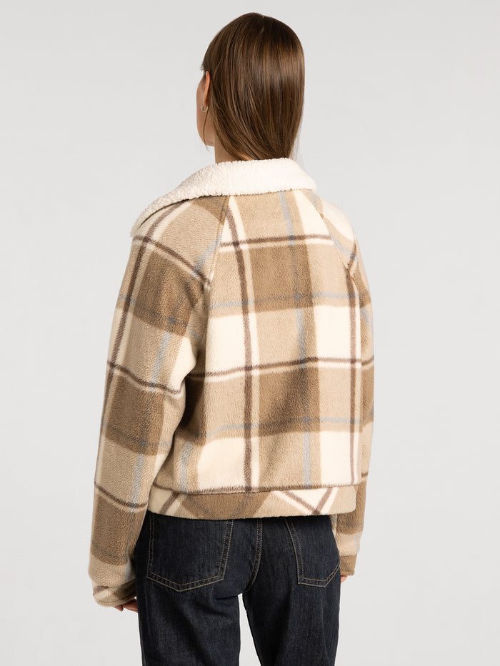 #color_brown-black-plaid