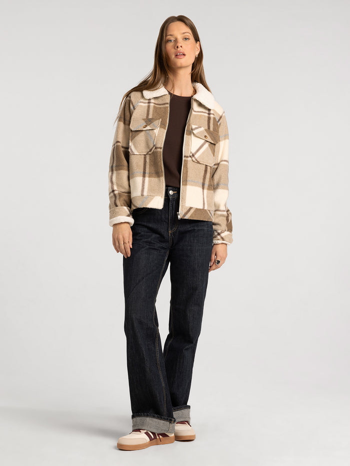 #color_brown-black-plaid
