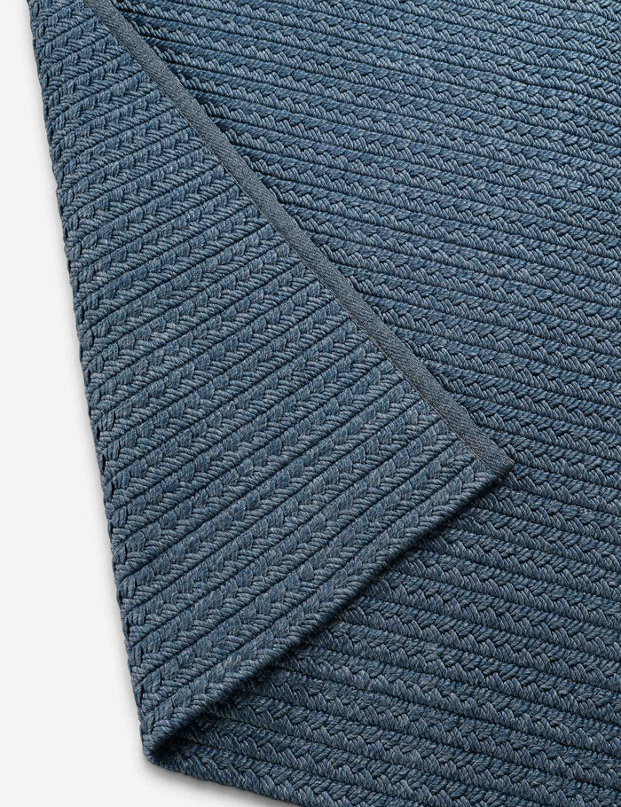 #color::blue-and-gray #size::2-6--x-8-0--runner #size::3--x-12--runner #size::7-6--x-9-6- #size::6--x-9- #size::8-10--x-11-9- #size::4--x-6- #size::10--x-14- #size::2-6--x-10-0--runner #size::12--x-15- #size::5--x-8- #size::2--x-3-