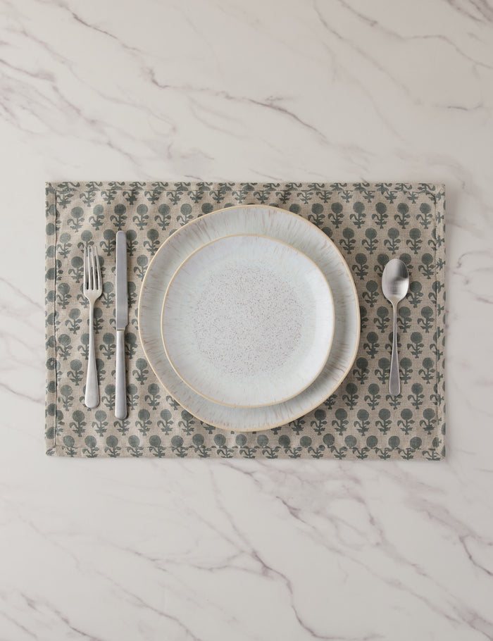 #style::placemat--set-of-4 #color::blue