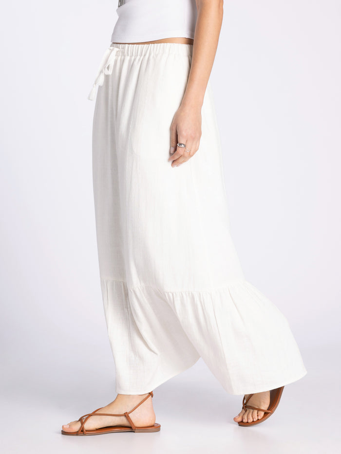 #color_ivory