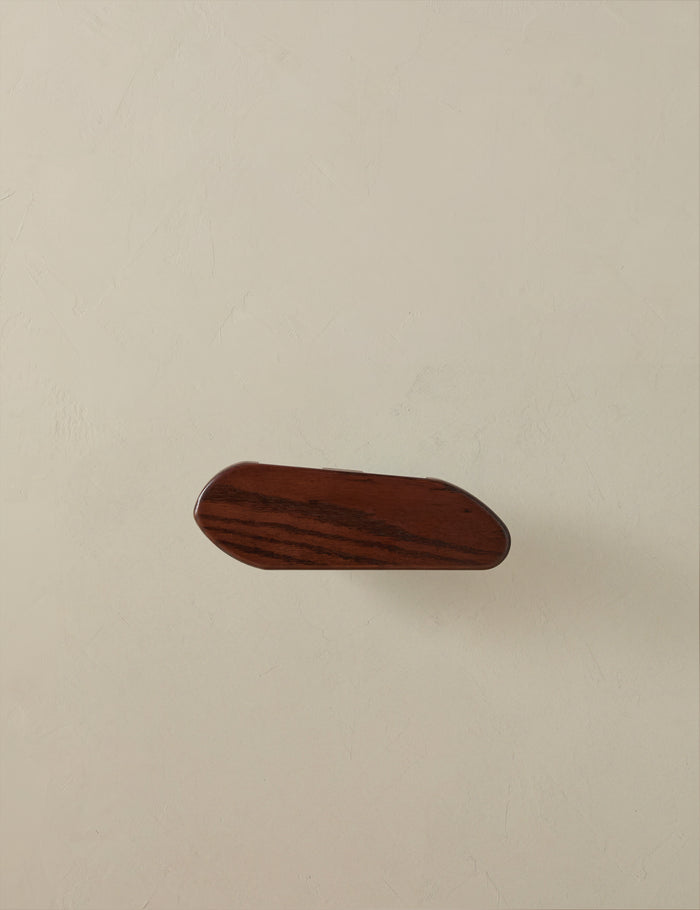 #color::brown #size::small