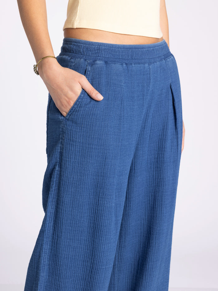 NOVALIE PANTS