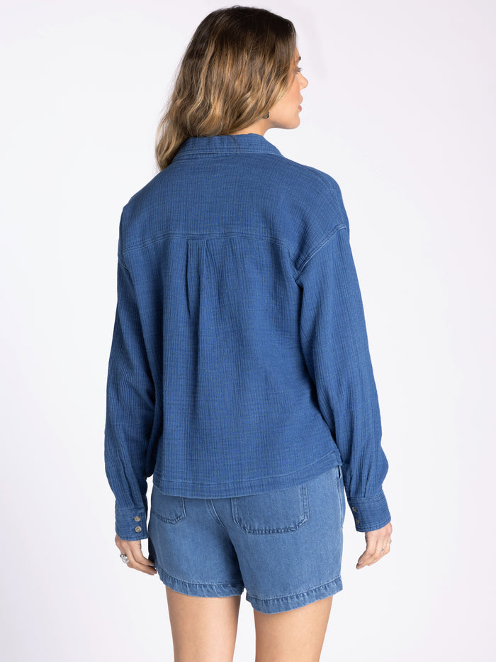 NOVALIE SHIRT