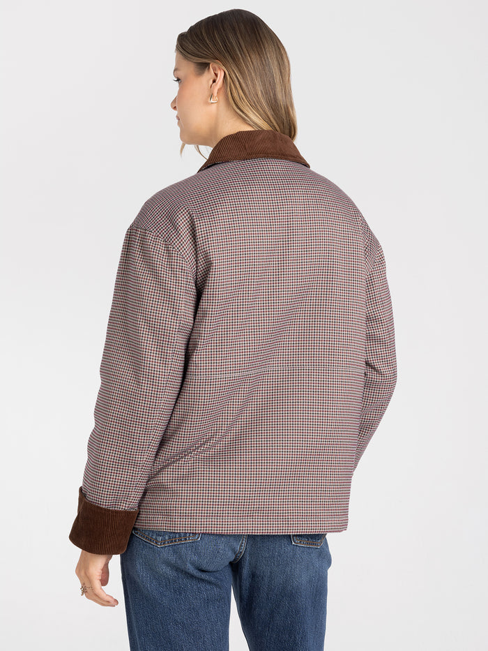#color_grey-red-plaid
