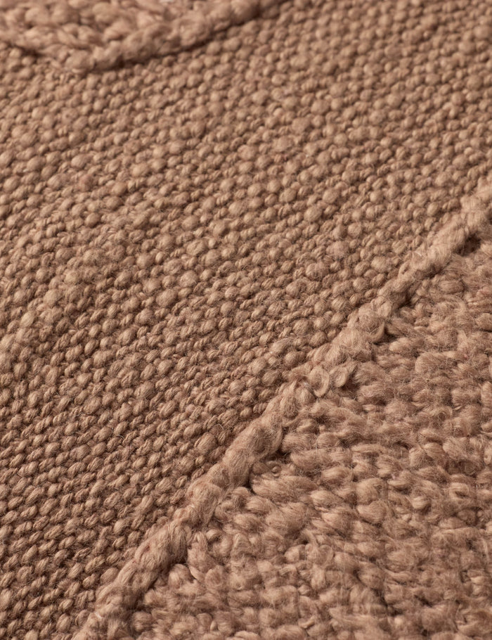 #color::blush #size::22--x-22- #insert::down #insert::polyester