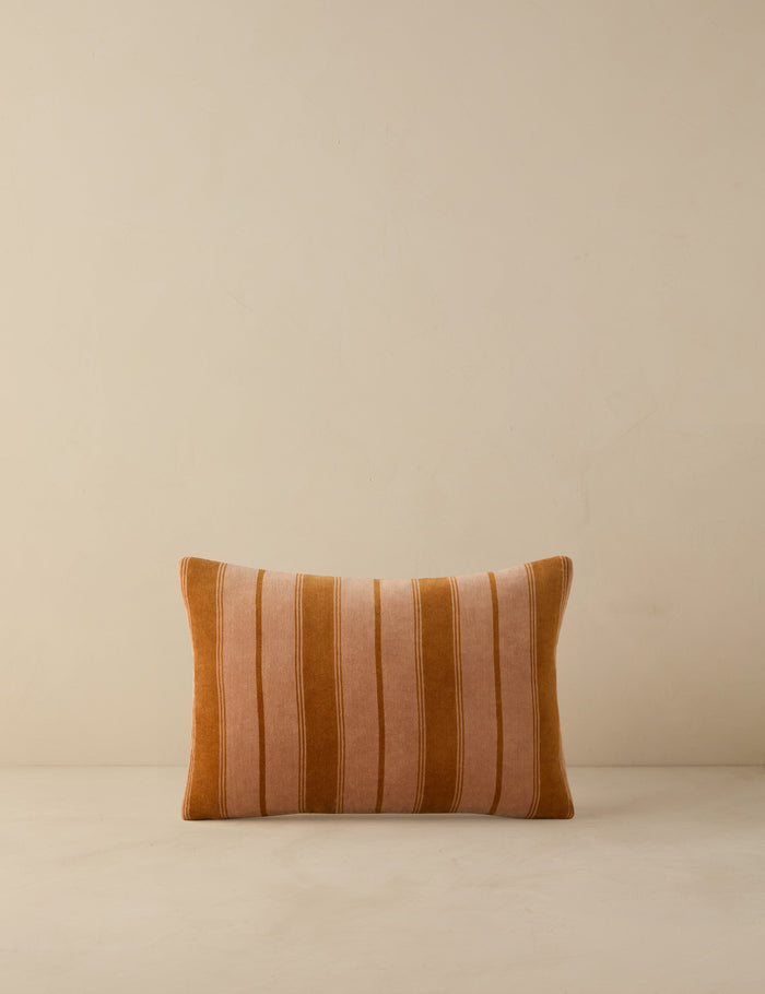 #color::marigold-and-blush #style::lumbar