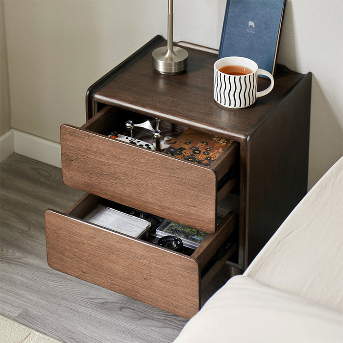 Remington 42cm Catalpa Wood Side Table/Bedside Table For Bedroom Walnut Color