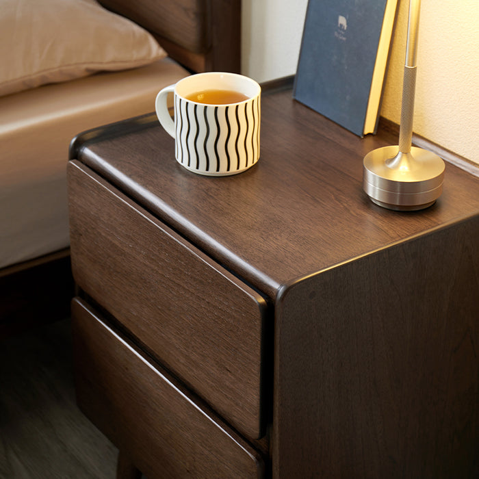 Remington 42cm Catalpa Wood Side Table/Bedside Table For Bedroom Walnut Color