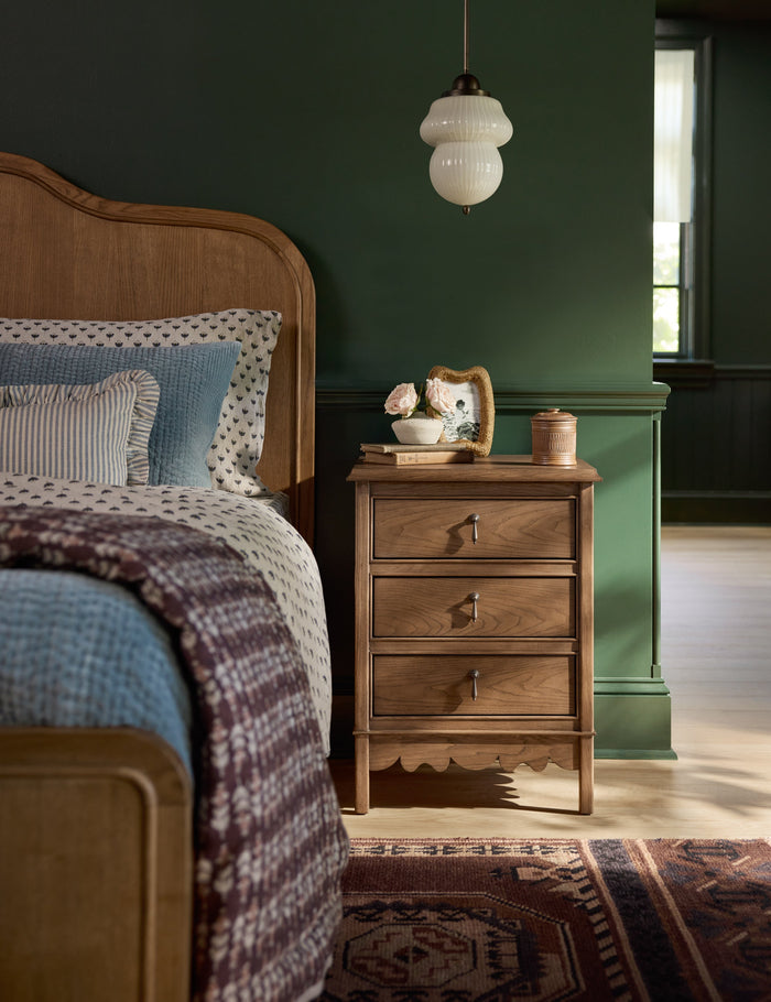 #color::antique-bronze