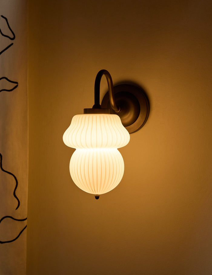 #color::antique-bronze