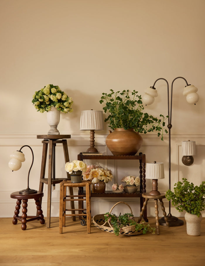 #color::antique-bronze