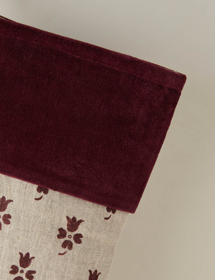 #color::mulberry