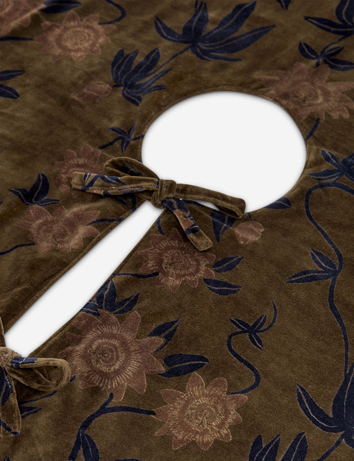 #color::taupe