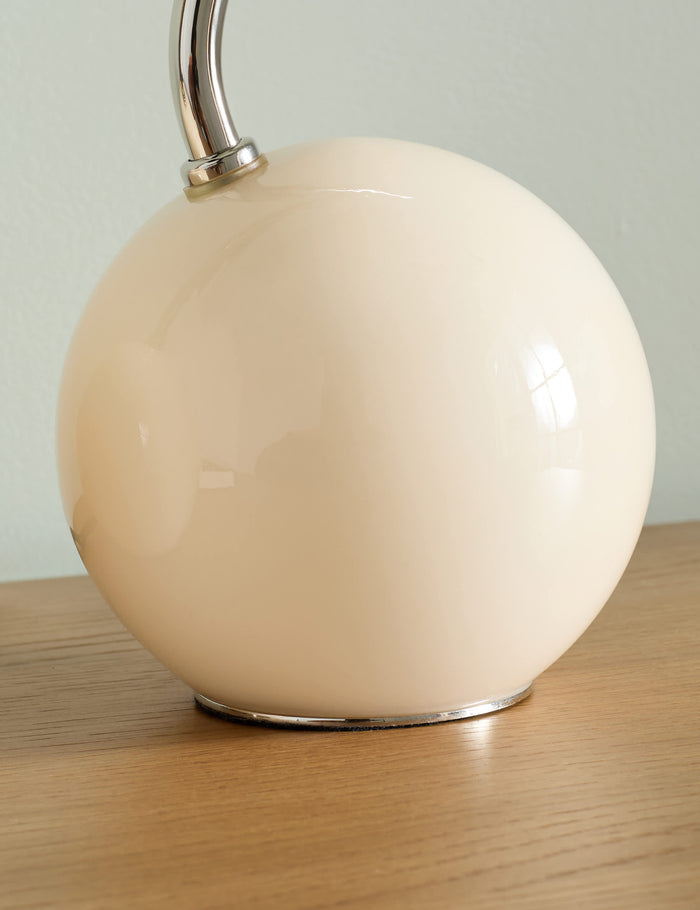 #color::polished-nickel