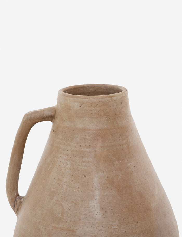 #color::natural-terracotta