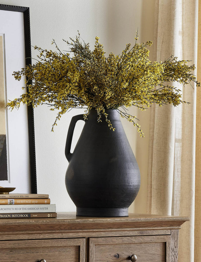 #color::black-terracotta