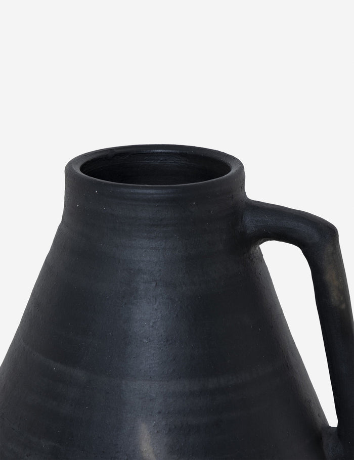 #color::black-terracotta