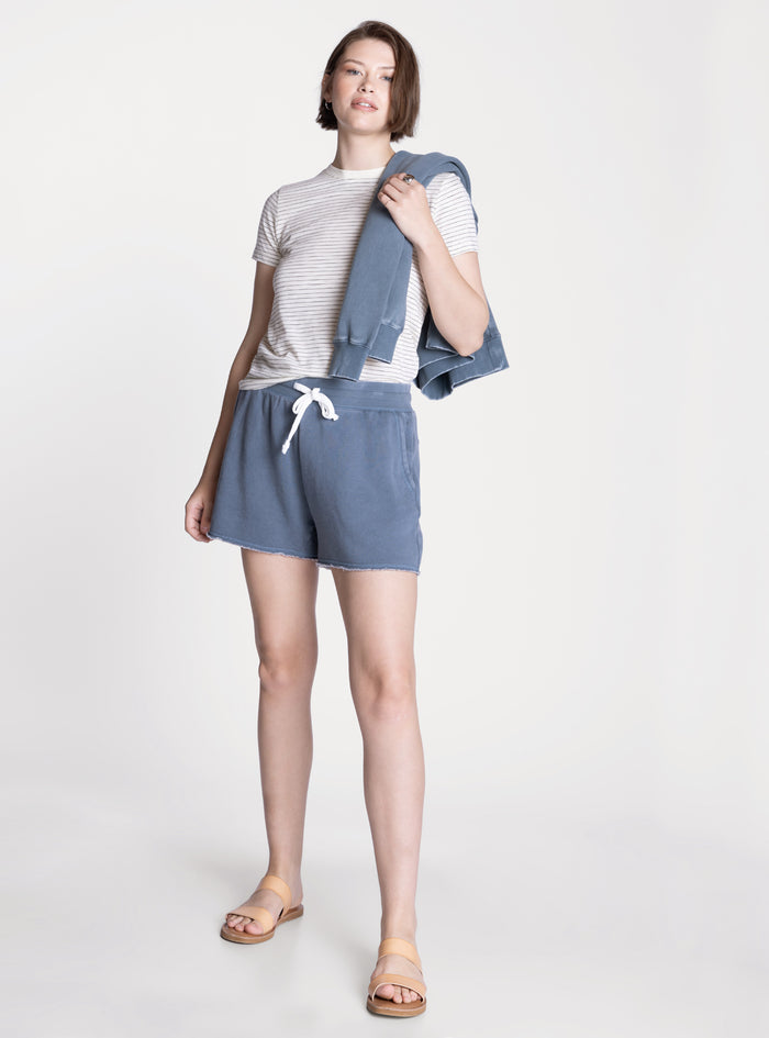 #color_navy-usa