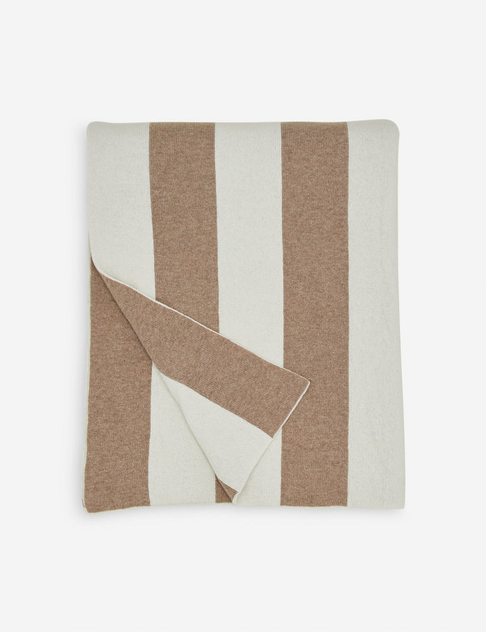 #color::ivory-and-flax