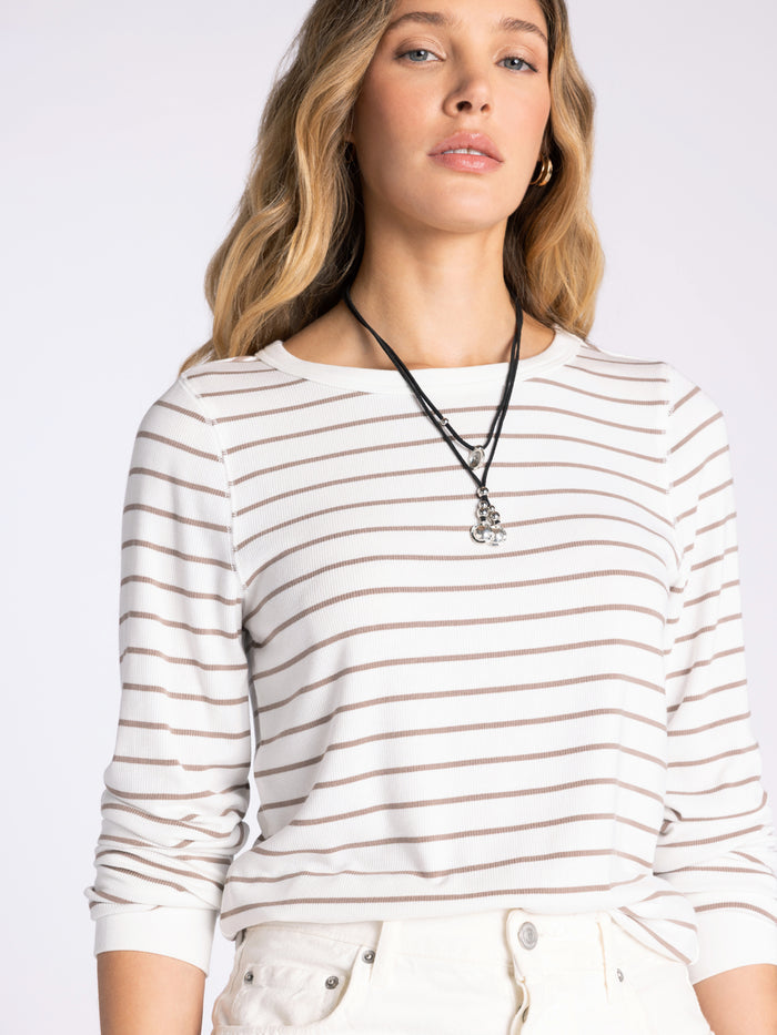 #color_ivory-light-brown