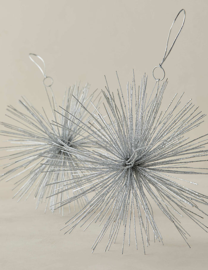 #color::silver