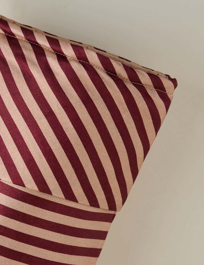 #color::mulberry-&-blush