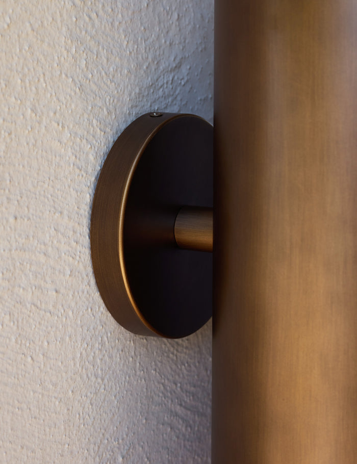 #color::aged-brass