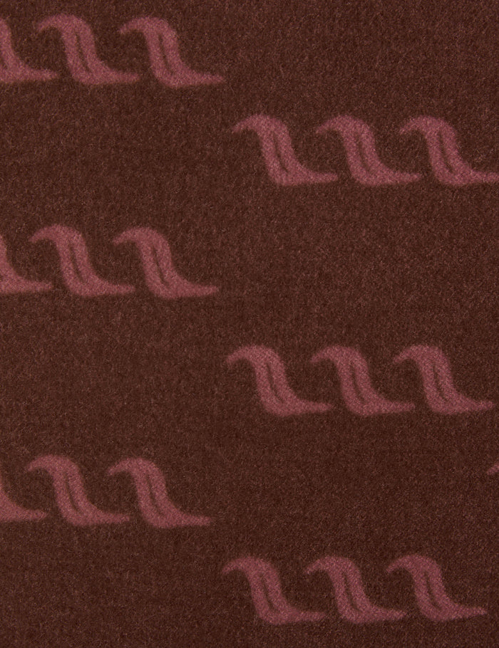 #color::wine #style::square #fill::with-feather-down-insert #fill::pillow-cover-only