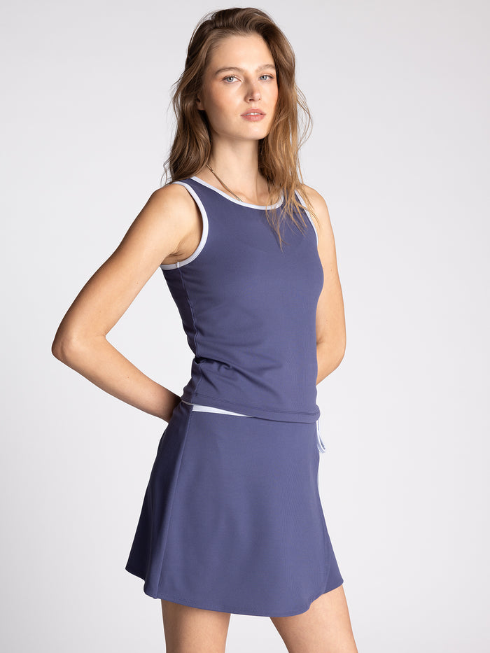 #color_navy