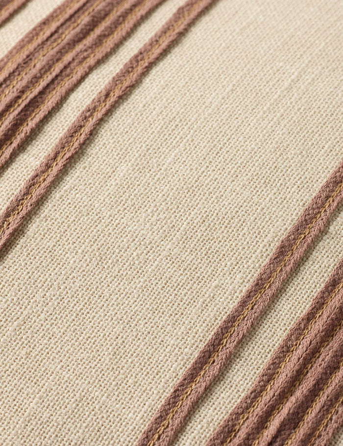 #color::chestnut #size::18--x-18- #insert::down #insert::polyester